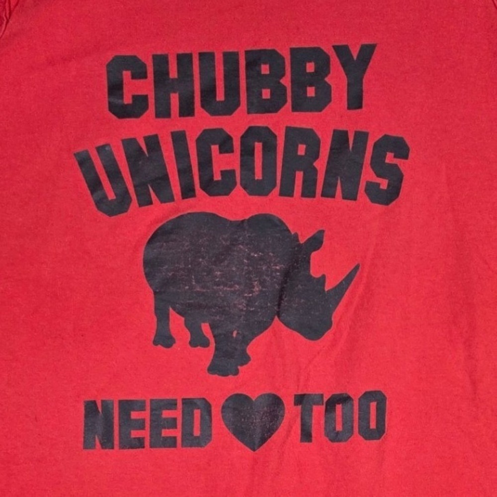 Gildan Tank Top Mens 2XL Red Chubby Unicorns Need Love Too Rhino Graphic - Picture 2 of 4